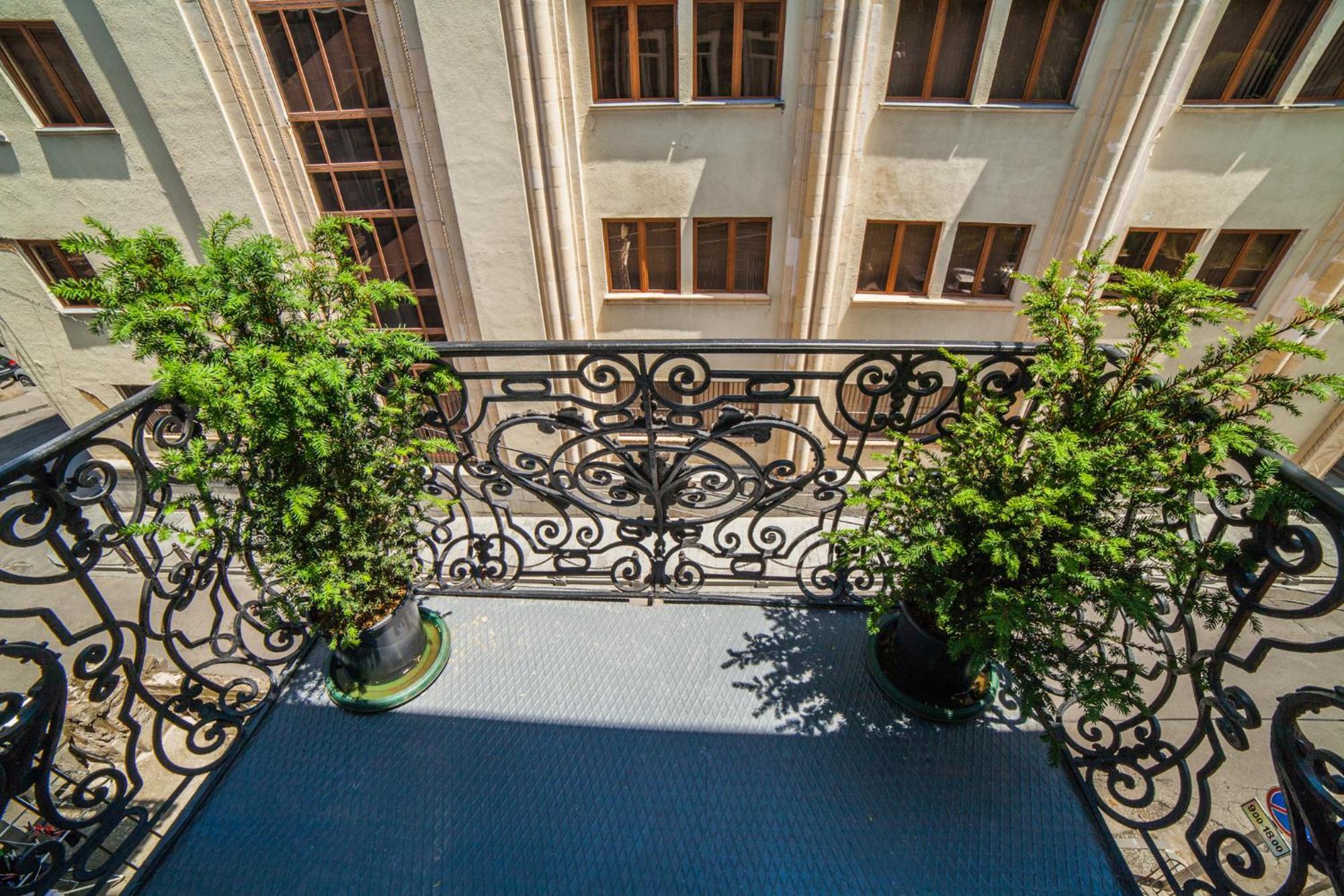 Hermes Apartment Tbilisi Luaran gambar