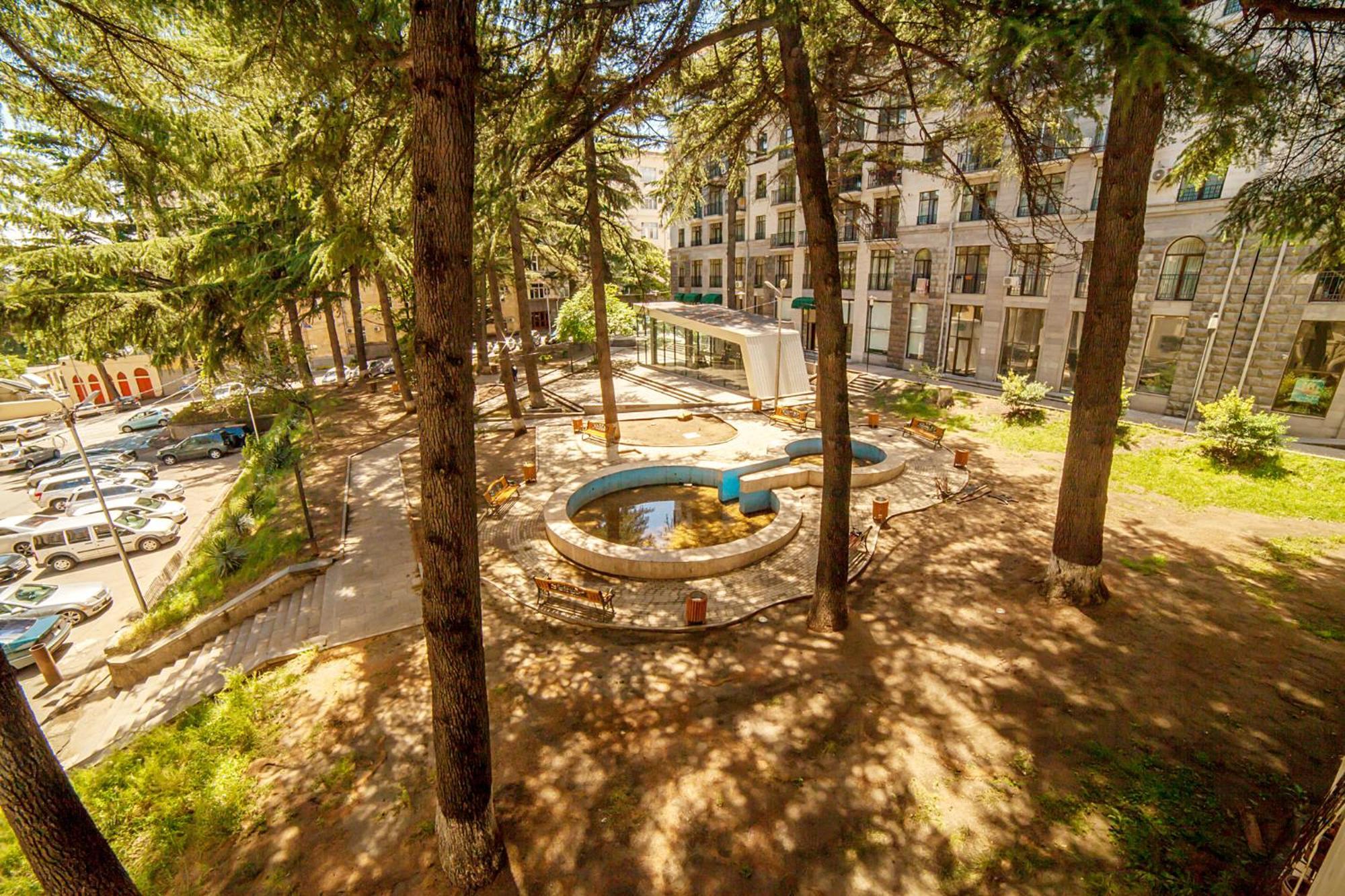 Hermes Apartment Tbilisi Luaran gambar